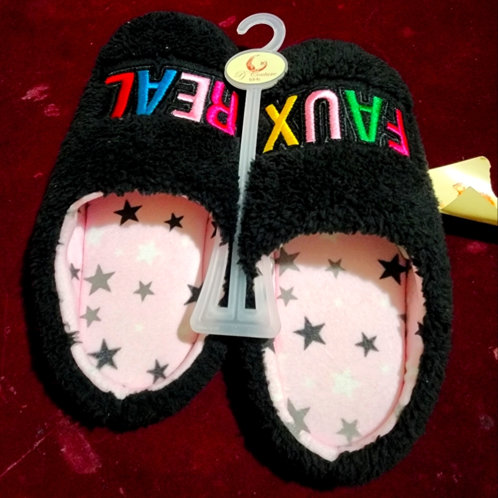 Women's PJ Couture Black Slippers - Picture 2 of 5